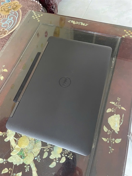 Dell Latitude E5540 Core 4030, Ram 8G, Ssd 128gb Pin ok, màn 15,6in