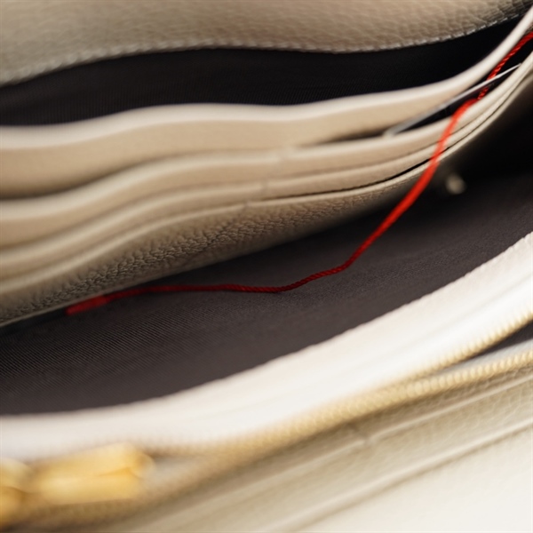 Ví GG nude (A-T) KG+