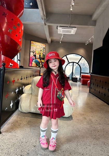 BG Set váy rời xếp ly đỏ nút giữa (110-150)