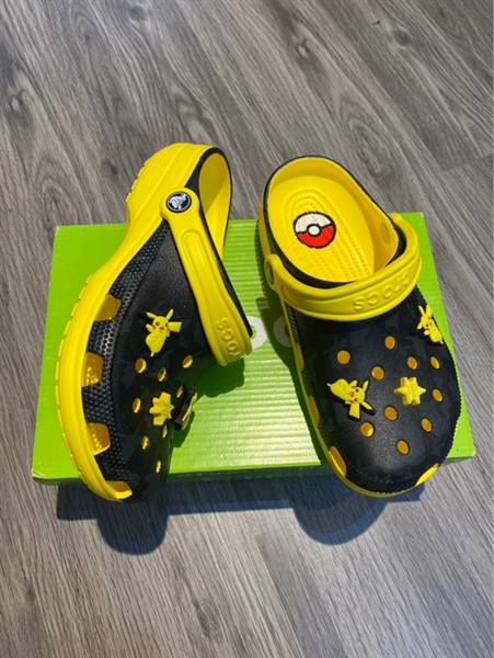 Giày Clog Unisex Classic Pokemon Pikachu