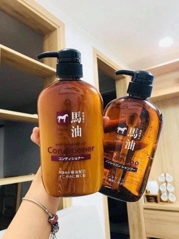 Dầu Gội Mỡ Ngựa