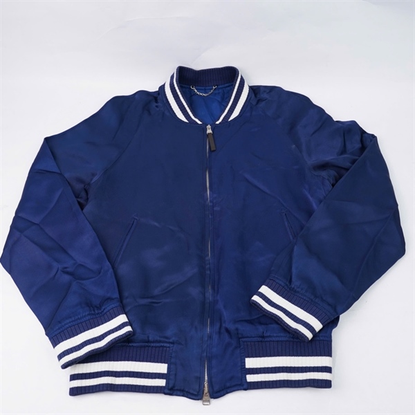 Áo Khoác LV Màu Xanh Có Dây Chuyền Kèm+