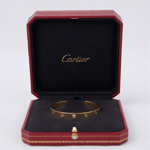 Vòng tay Cartier Love vàng đính kim (XC4899) sz18+