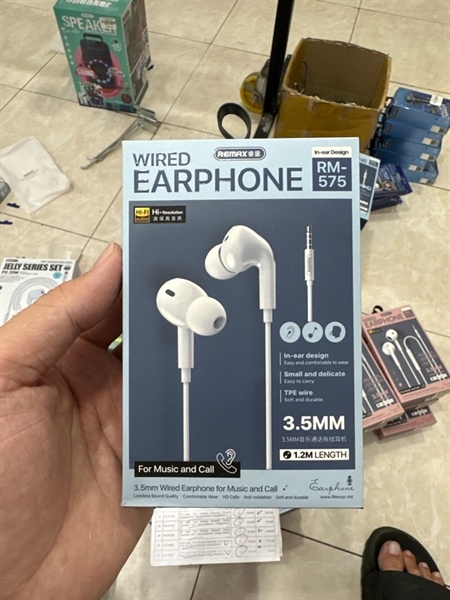 Tai nghe dây Remax rm-575 3TH