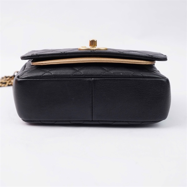 Túi Chanel đen kèm ví có hoa đính kèm (24414593) sz17 (HC) +