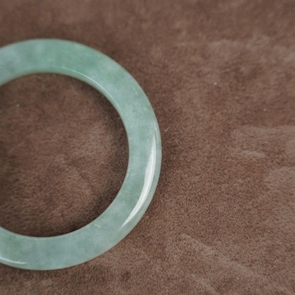 Bộ vòng và phôi xanh táo Myanmar 468476 KG+