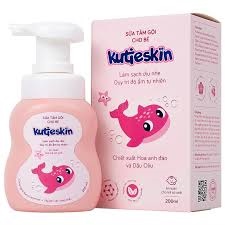 Kutieskin 200ml (Sữa tắm gội cho bé) - CVI