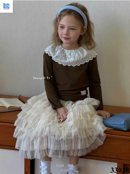 33038-Áo thun nâu TD thun gân cổ hoa