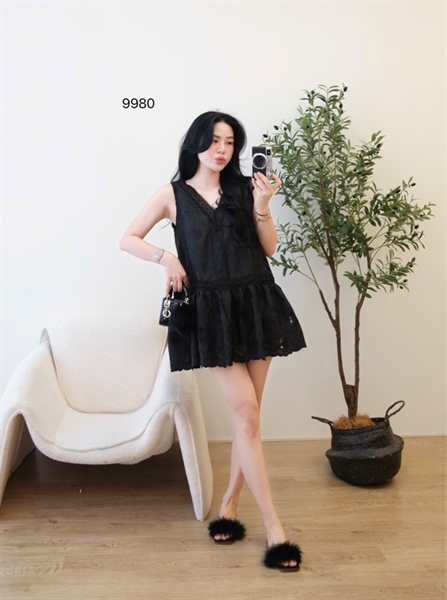 Váy hoạ tiết cổ V ngắn ( ĐEN ) 9980