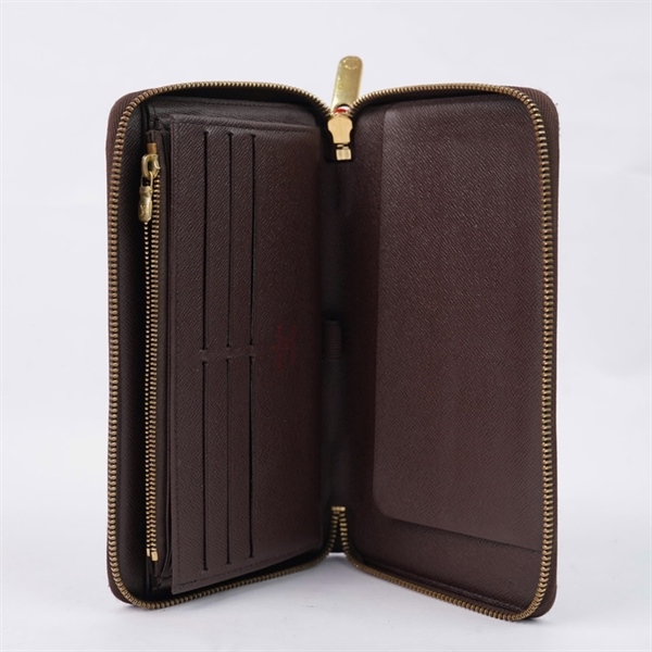 Ví LV zip ô vuông nâu (SN1162) (LT) KG+