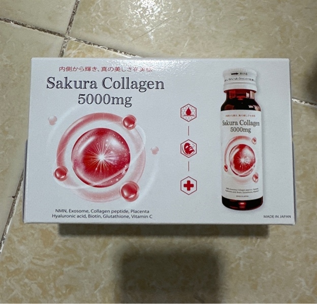 Nước uống trắng da Sakura collagen 500mg