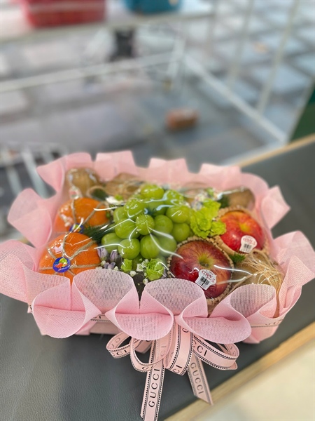 Hộp Trái Cây Tone Hồng