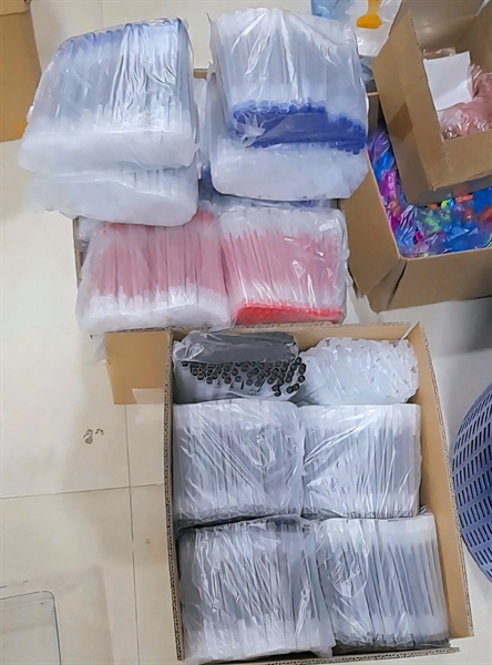 Bút gel ống to, mực Xanh Đen Đỏ, túi 100c, tách từ 50c📌Sỉ 35k/50c