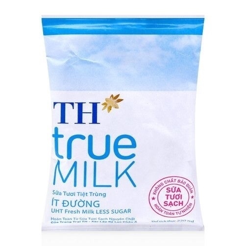 Sữa tươi uht TH True Milk ít đường 220ml