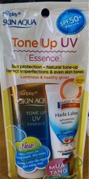 Tinh chất chống nắng hiệu chỉnh sắc da Sunplay 50g (Skin aqua Tone Up UV Essence Latte Beige) - Rohto (2938)