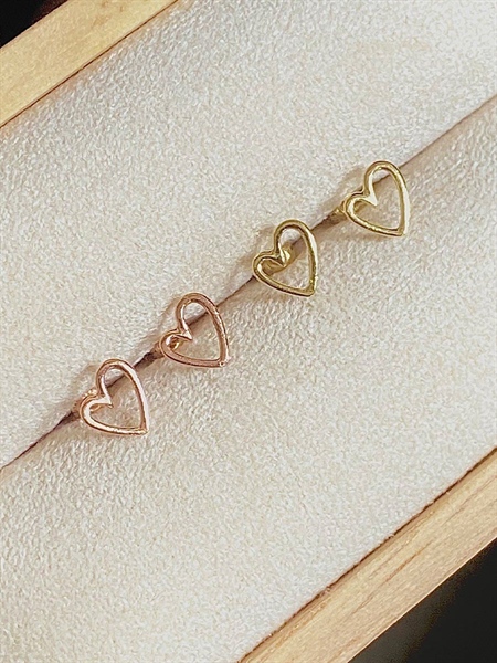 14K Vintage heart piercing