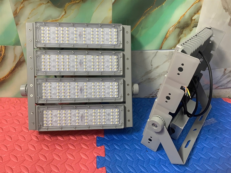 Đèn pha cs 200W ----MODUL 200W---Đèn pha led công suất 200W