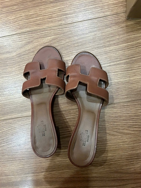 Dép Hermes nâu sz36 KG+