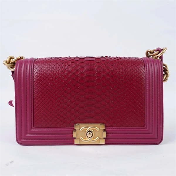 Túi Chanel Boy đỏ hồng da trăn (26447538) sz25 (BQ) KG+