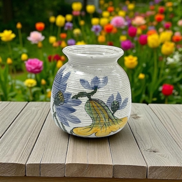 Bình hoa gốm sứ hoạ tiết vai vuông thấp