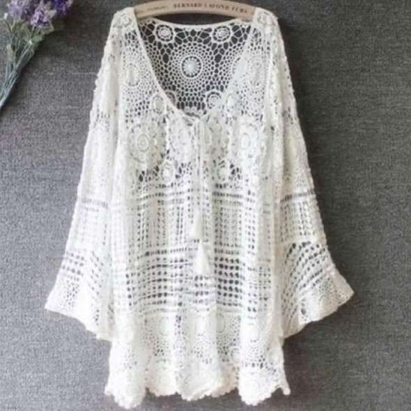 Áo choàng lưới dáng dài dây rút ngay cổ (be/trắng)