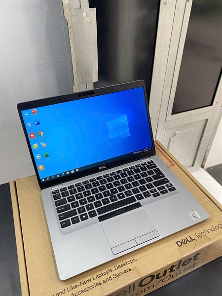 Dell Latitude 5411 intel i7-10850H/16Gb Ram DDR4/256Gb Nvme/VGA MX250 2Gb/14” FullHD