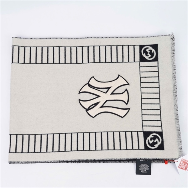 Khăn GG đen sz34-178 (PN) KG+