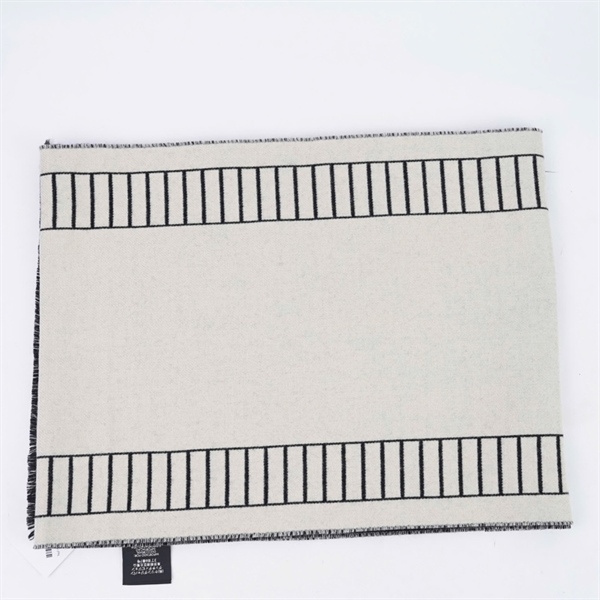 Khăn GG đen sz34-178 (PN) KG+