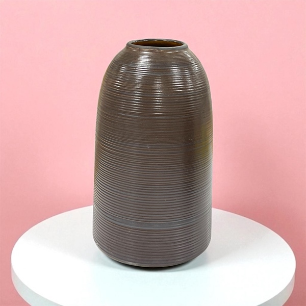 Bình hoa gốm sứ nâu dáng chuông cao