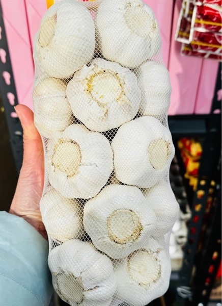 TỎI CỦ TRẮNG ĐẸP/にんにく