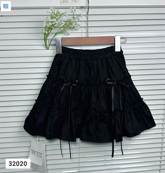 32020 - Chân váy thô 2 tầng đính nơ - Đen