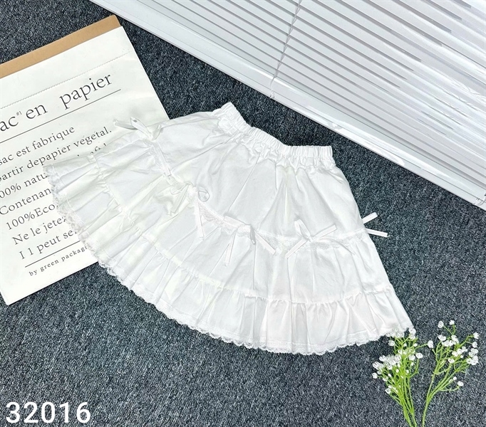 32016 - Cv thô đường ren đính nhiều nơ trắng