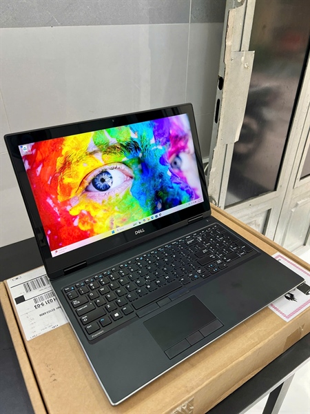 Dell Precision 7530 i7-8850H/16Gb Ram/512Gb Nvme/Quadro P1000 4Gb/15.6” FullHD Cảm Ứng
