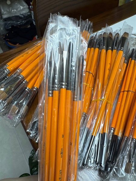 Cọ A810 artist số 3