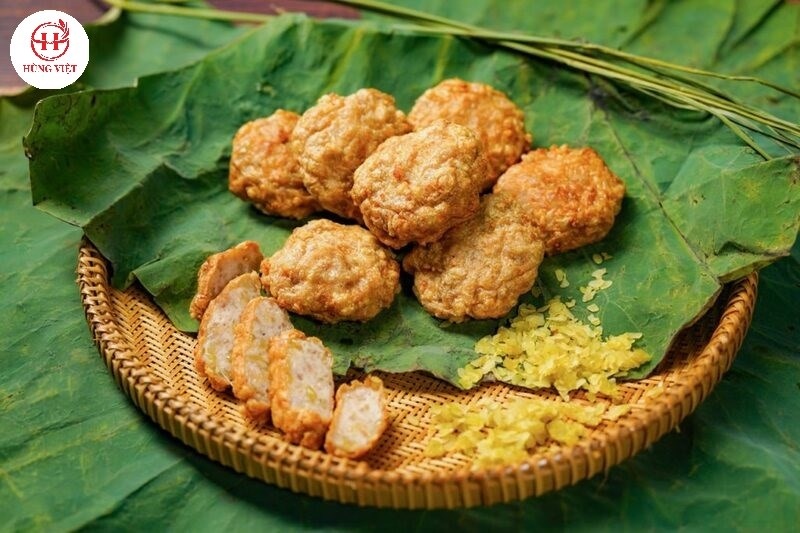 Chả cốm Phố Cổ(Green Rice Pork Patties – Old Quarter Style)