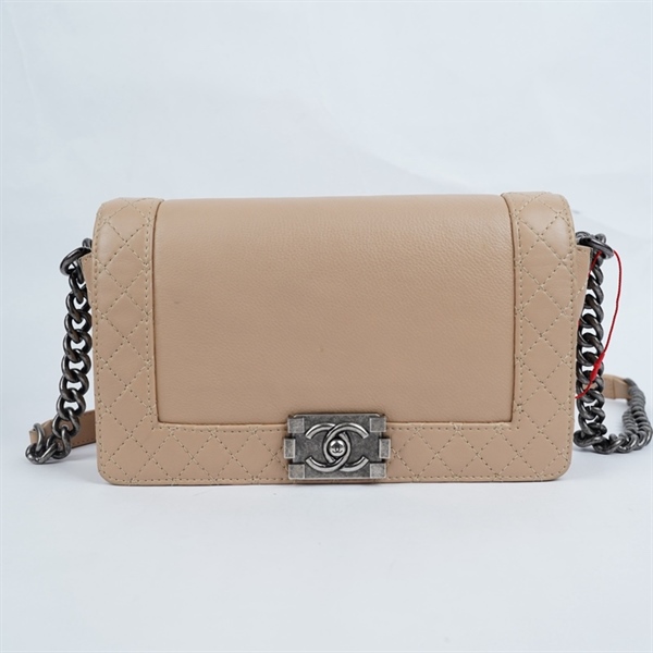 Túi Chanel Boy nude (18913344) sz22 KG+