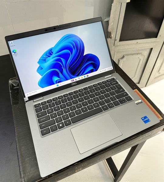 Dell Latitude 5420 intel i5-1145G7/16Gb Ram/256Gb Nvme/14” FullHD