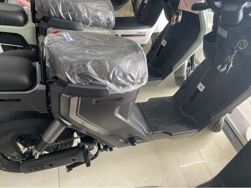 XE ĐẠP ĐIỆN KAZUKI HECMAN