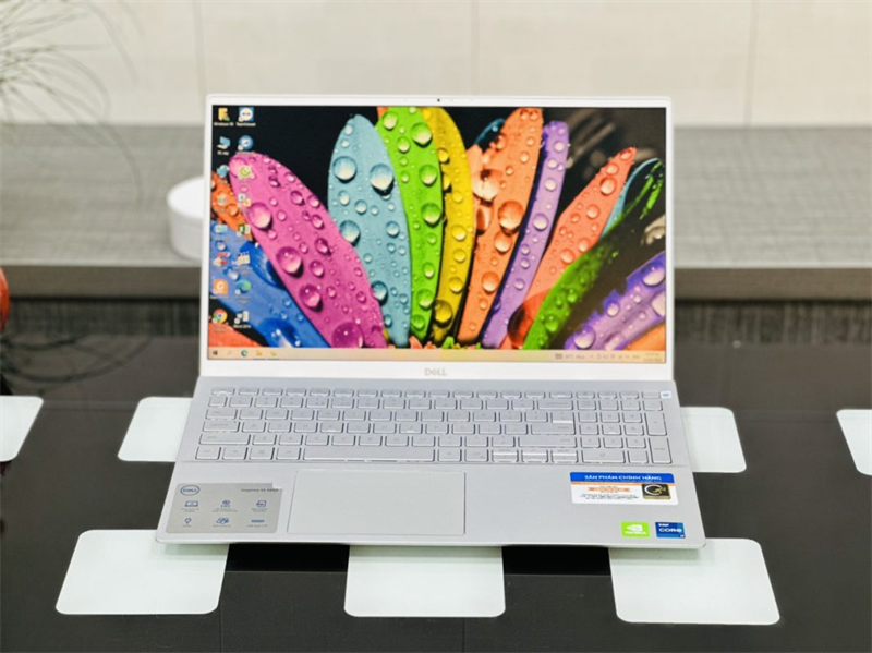 Laptop Dell Inspiron 5502 (i7-1165G7, 16GB, 512GB SSD, MX330, 15.6" FHD, Win11)