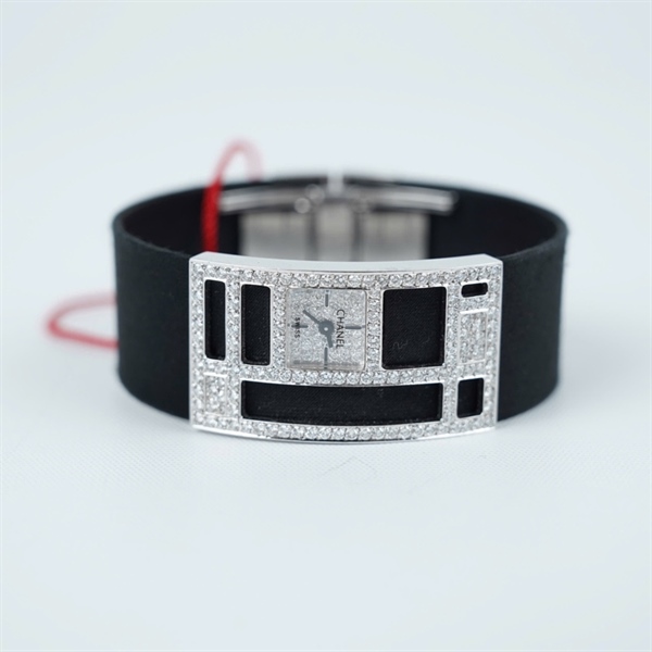 Đồng hồ Chanel dây đen đính kim-kim zin (18 I103) sz21.8 (HC) KG+