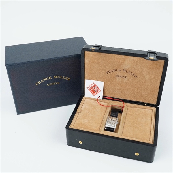 Đồng hồ Franck Muller mặt vuông đính kim dây đen kim zin sz25.2 (HN) KG+