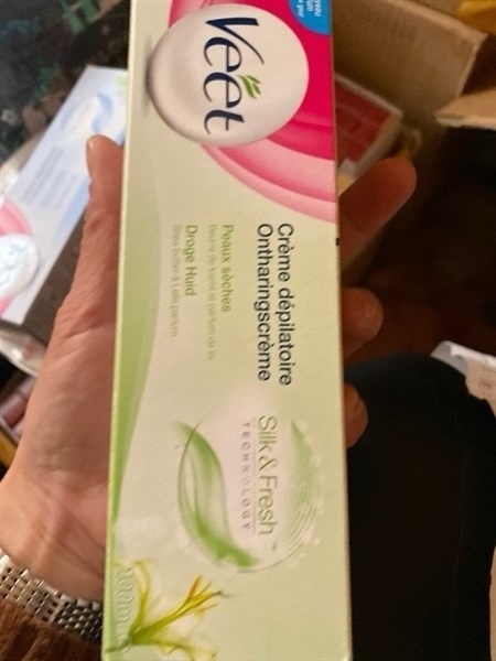 Kem tẩy lông Veet silky Fresh peaux 100ml