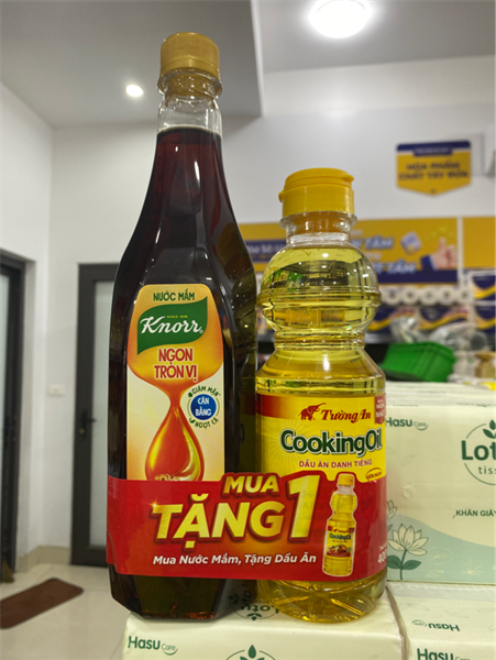 824KNORR Nước mắm ngon tròn vị 750ml(1+1 dầu ăn 400ml) 12 bộ