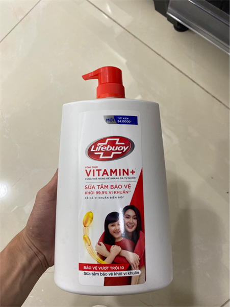 107LFB sữa tắm vượt trội 10 1.1kg/6-Chai