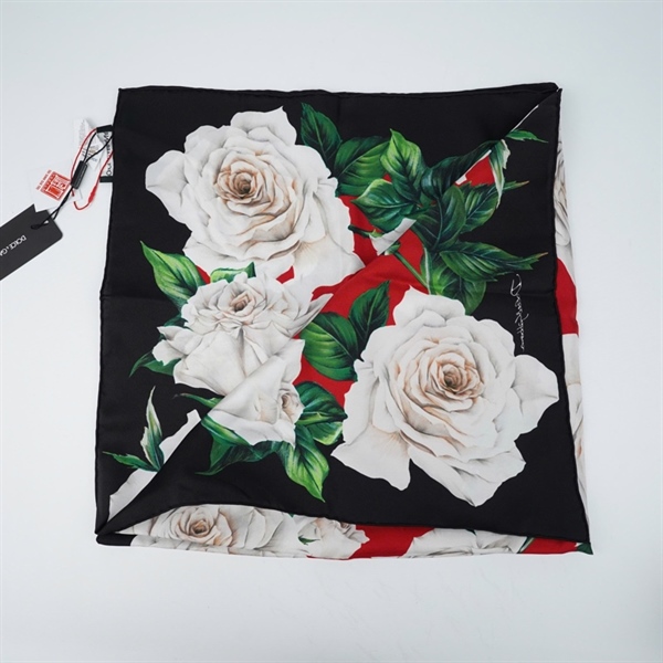 Khăn D&G đỏ viền đen in hoa hồng sz87x88 (BQ) KG+