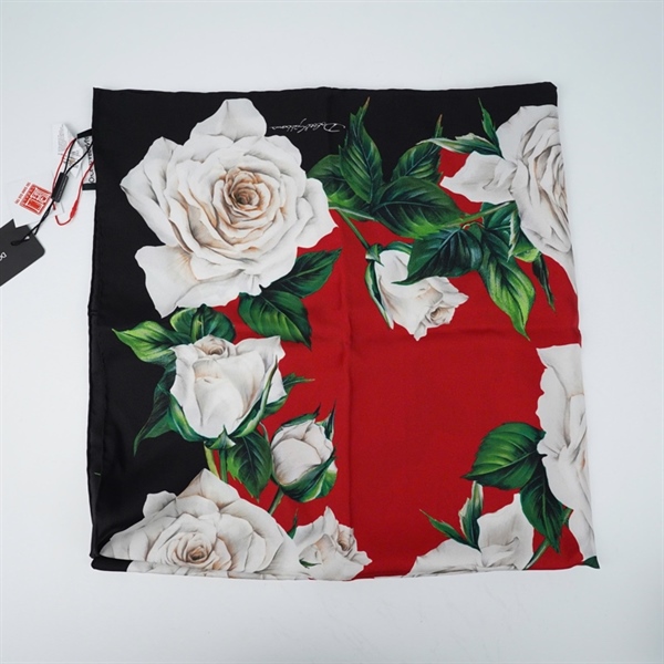 Khăn D&G đỏ viền đen in hoa hồng sz87x88 (BQ) KG+