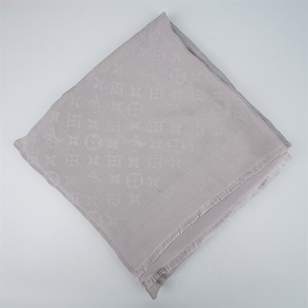 Khăn LV hoa xám 132x140 (BQ) KG+