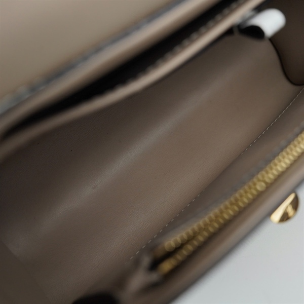 Túi LV Twist trắng 2 strap sz23 (BQ) KG+