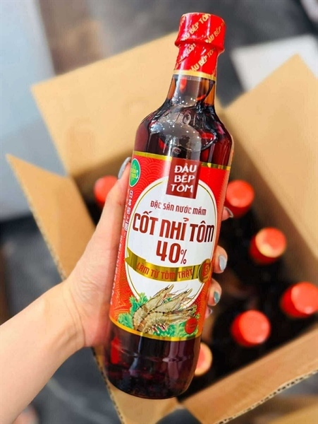 Nước mắm cốt nhỉ tôm 40% 640ml