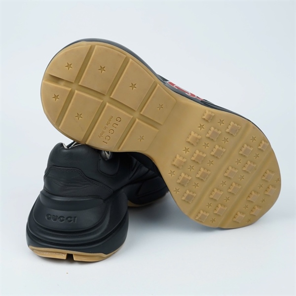 Giày GG đen chữ đỏ sz8.5 (UK) KG+